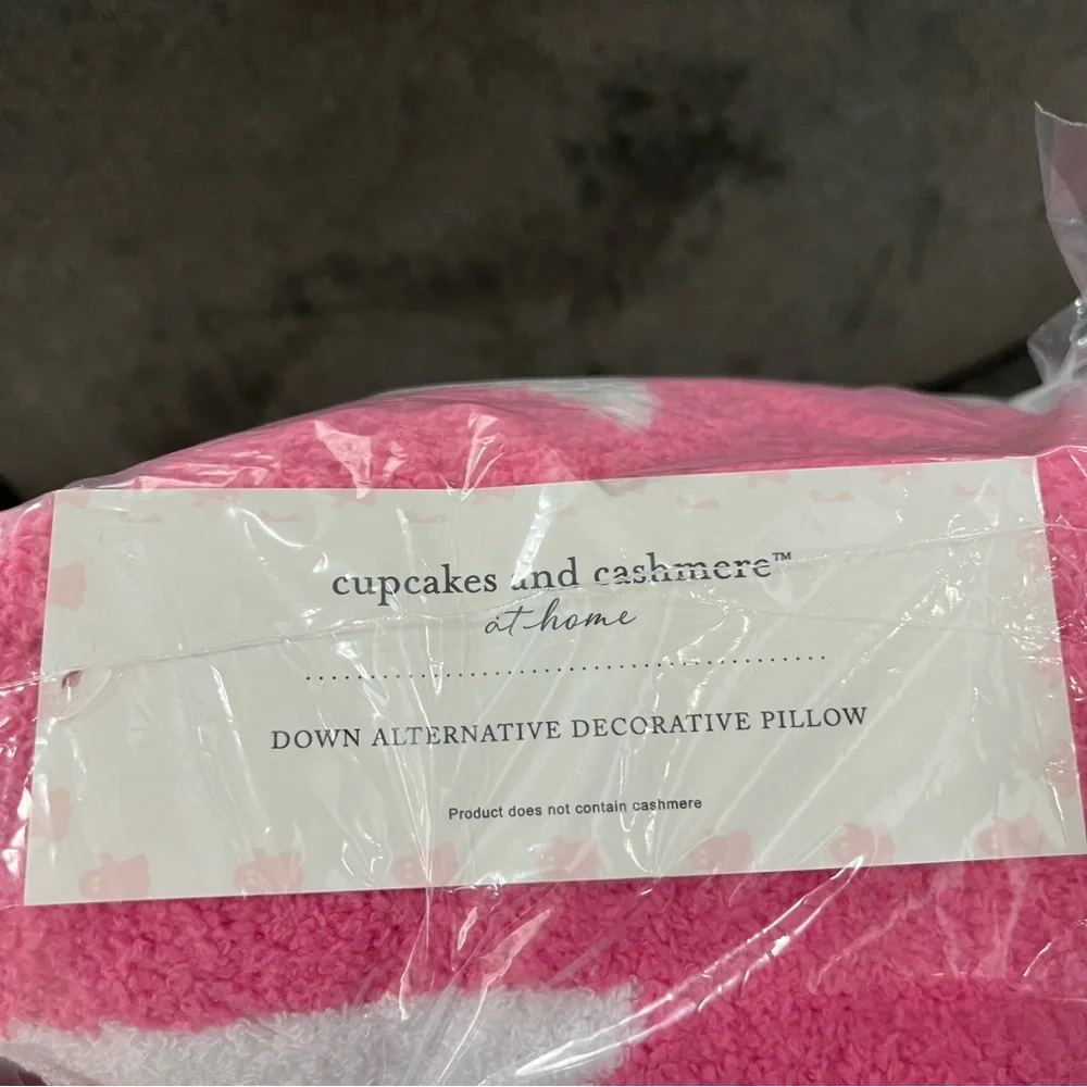 NEW NWT Cupcakes and Cashmere Knit Pink Ghost Pillow Halloween Viral